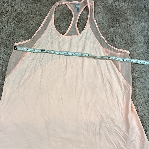 VS Sport Workout Tank Top - Picture 3 of 5